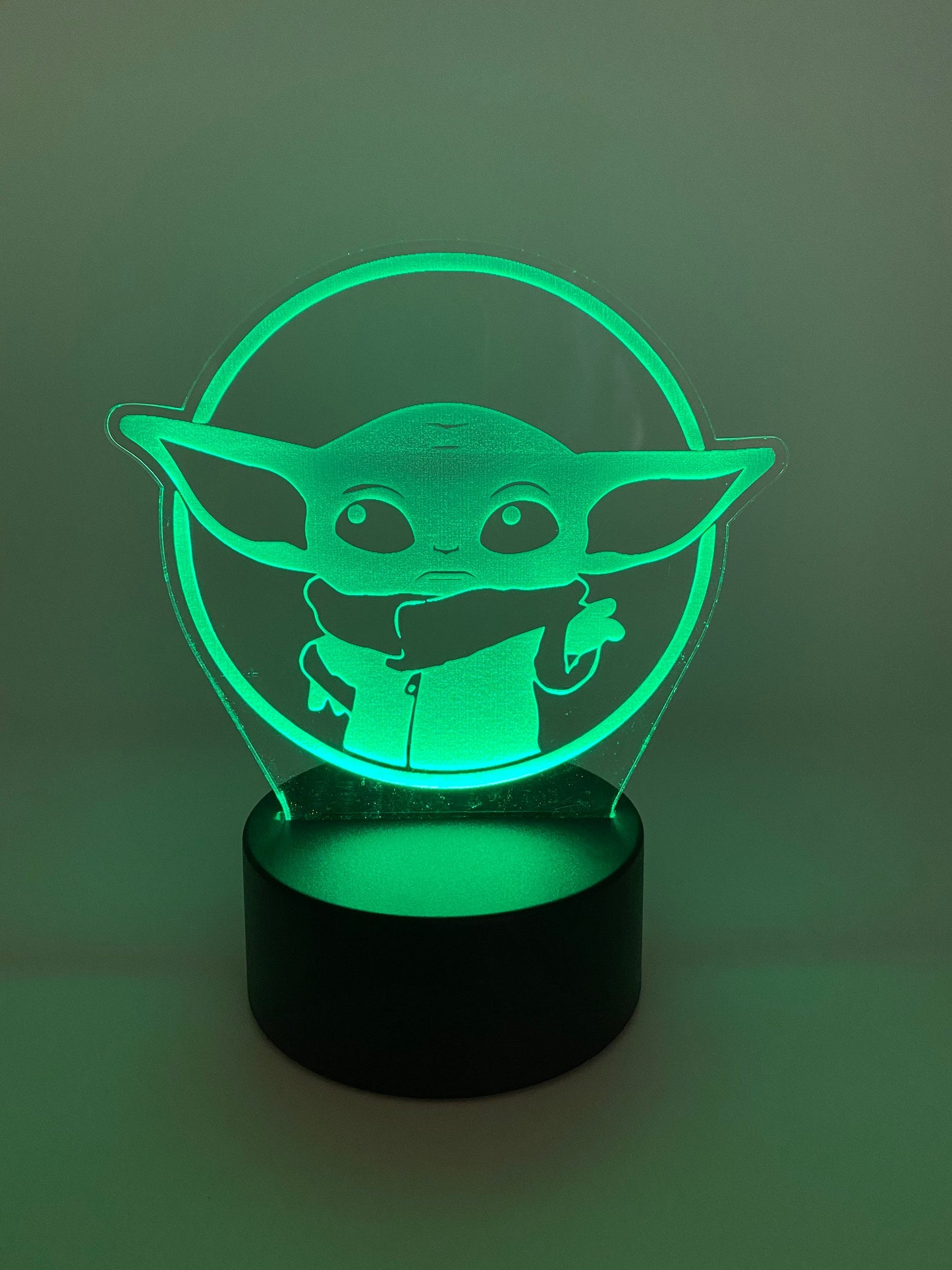 Baby Yoda "Mandalorian"3D LED Lamp / Multi Color / Illusion Laser Cut Art / Personalized Gift / Free Remote and Plug