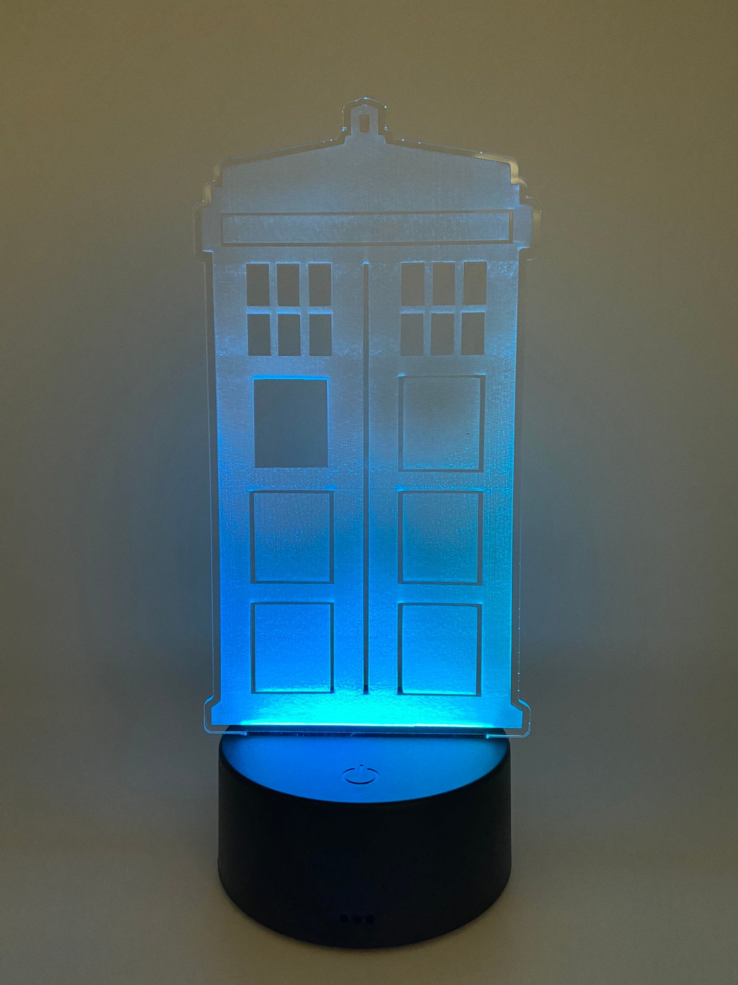 TARDIS Dr. Who 3D LED Lamp/Multi Color/Illusion Laser Cut Art/Personalized Gift/Free Remote, Plug and shipping