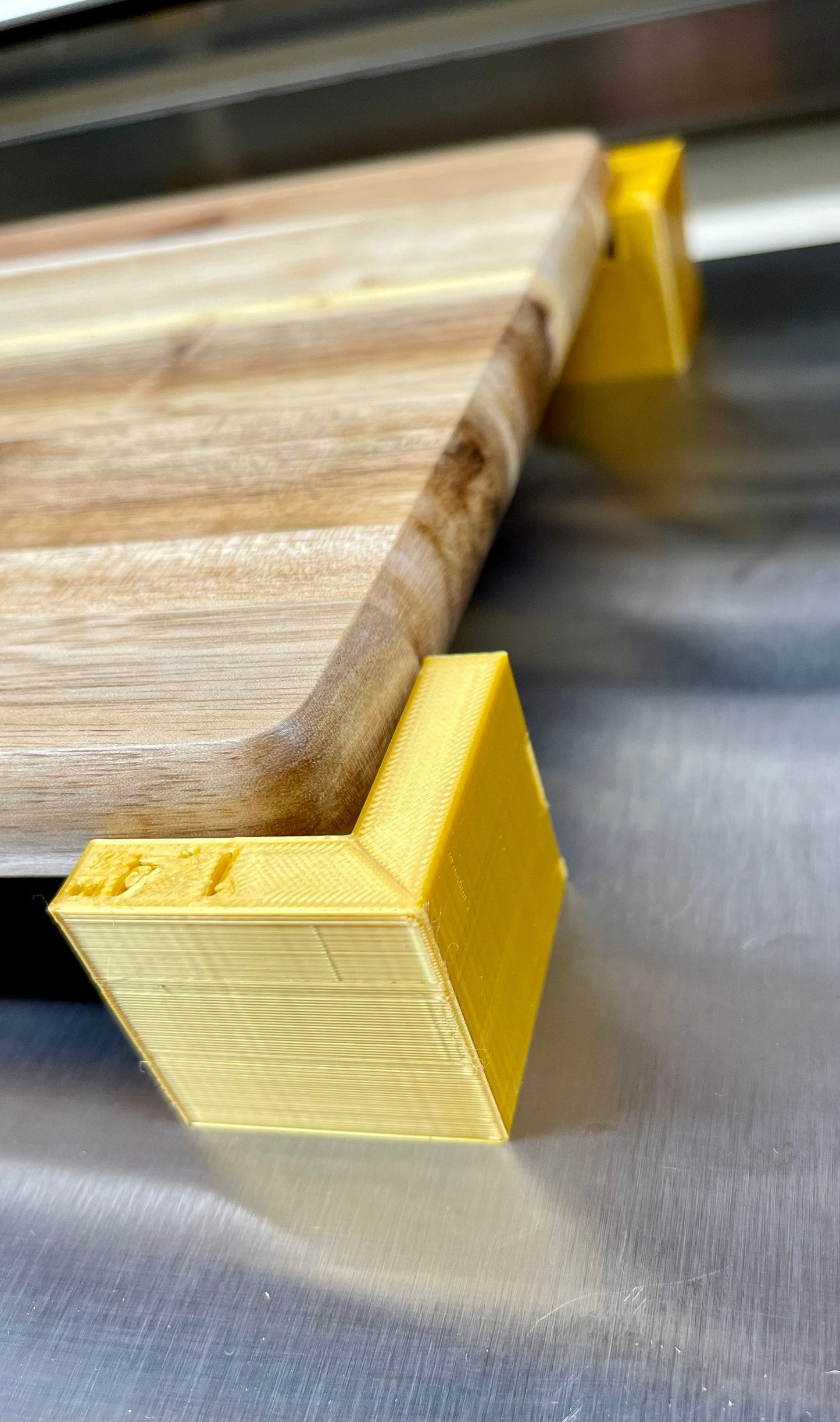 Glowforge Magnetic Bed Risers/SET of 4/20+ Colors/Super Durable/Multi Height adjustable for Laser cutting Machine/3D Printed