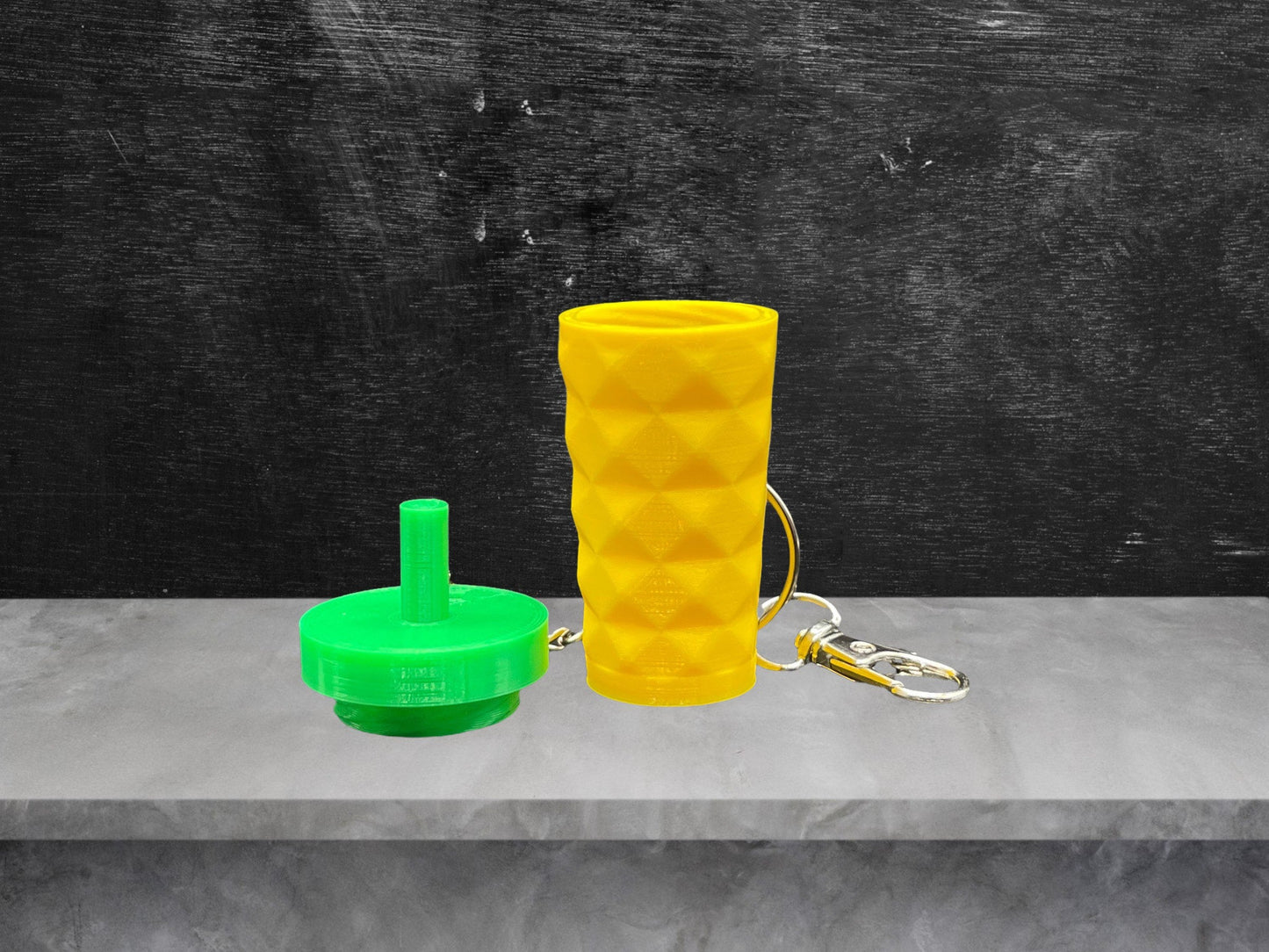 3D Printed Pineapple Tumbler Keychain With Lid/Starbucks Inspired Stash Container/Custom Color Combinations/for Coffee Lover’s