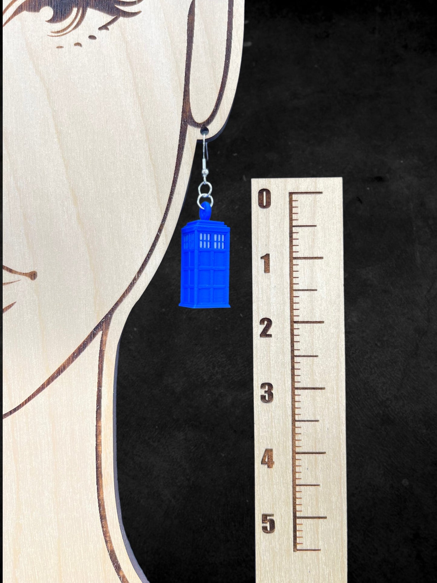 3D Printed TARDIS Telephone Booth Earrings/Super Lightweight/Custom Colors/Super Cute Gift for those Doctor Who Lovers.