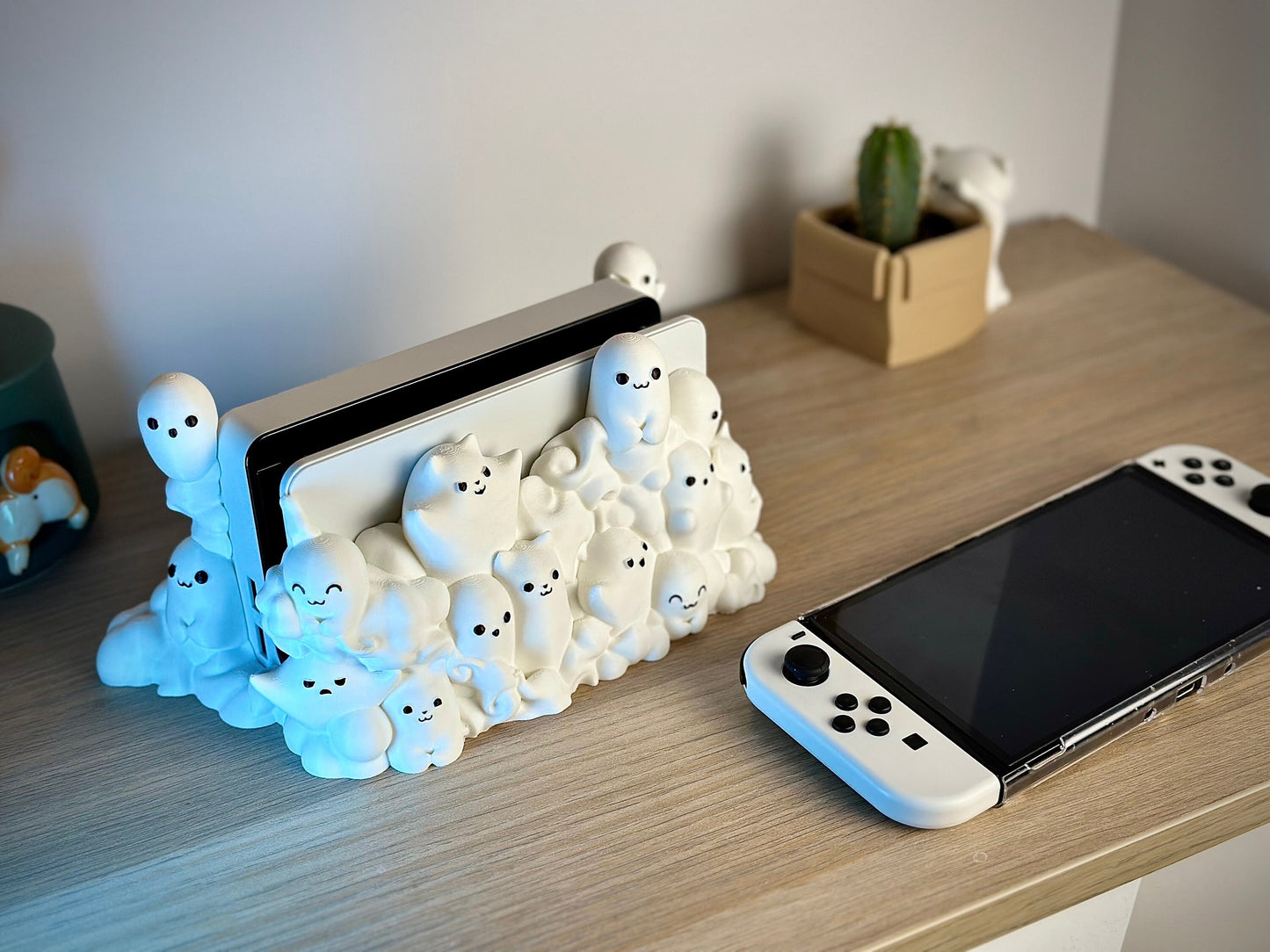 3D Printed Switch Cute Ghost Dock - CLASSIC & OLED VERSION /Custom Color/Great Gift for that Gamer