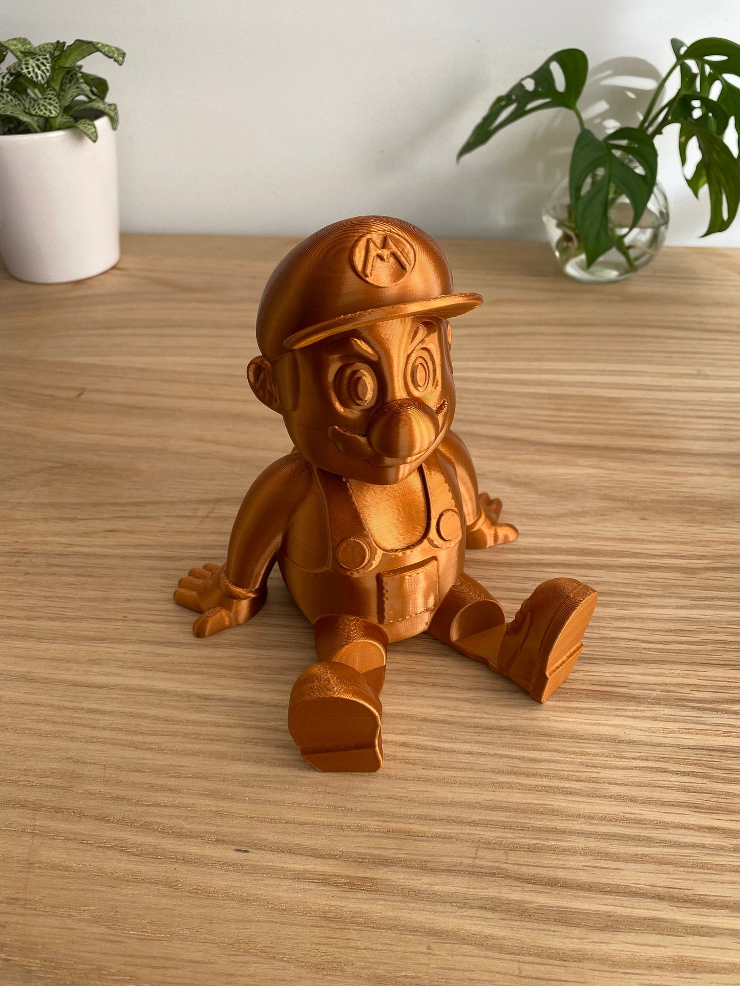 3D Printed Chubby Super Mario Phone Stand/Custom Color/Great Gift for that Mario Lover/Phone Holder