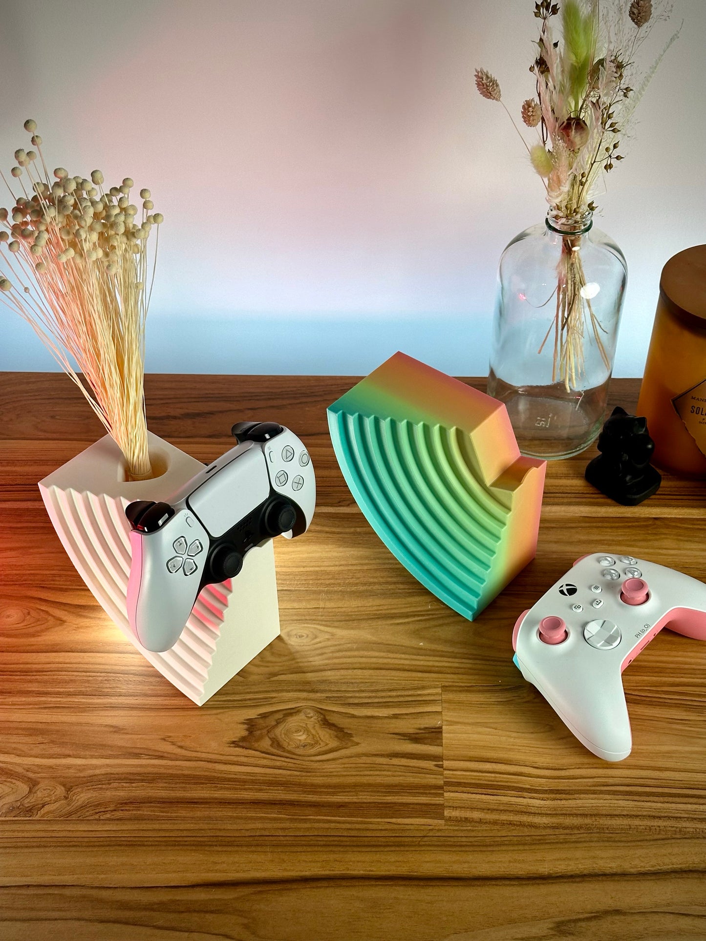 3D Printed Modern Moon Controller Stand / Custom Color / Great Gift for that Gamer / Boho Controller Holder