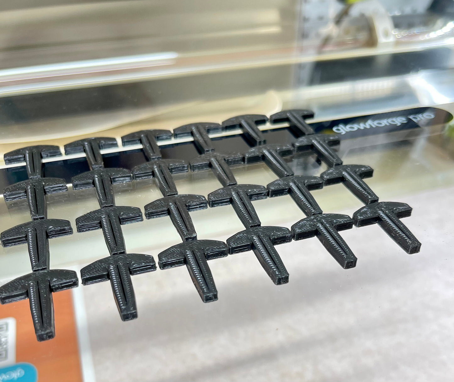 Glowforge Crumb Tray Pins/20+ Colors/Super Durable/Long Lasting/Low Profile for Laser cutting Machine/3D Printed/Honeycomb Tray